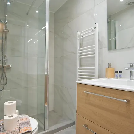 Charming Kallithea Apt, Fully Reno, Fully Equipped Apartamento Atenas