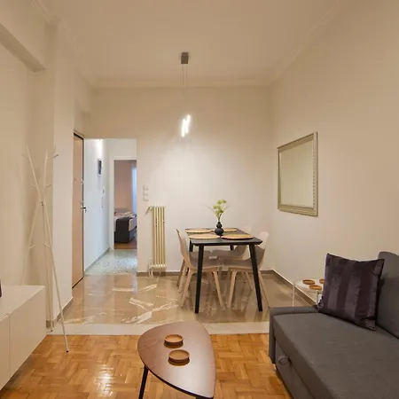 Charming Kallithea Apt, Fully Reno, Fully Equipped Apartamento *
